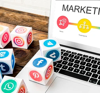 My Customer View – Social Media Marketing Application